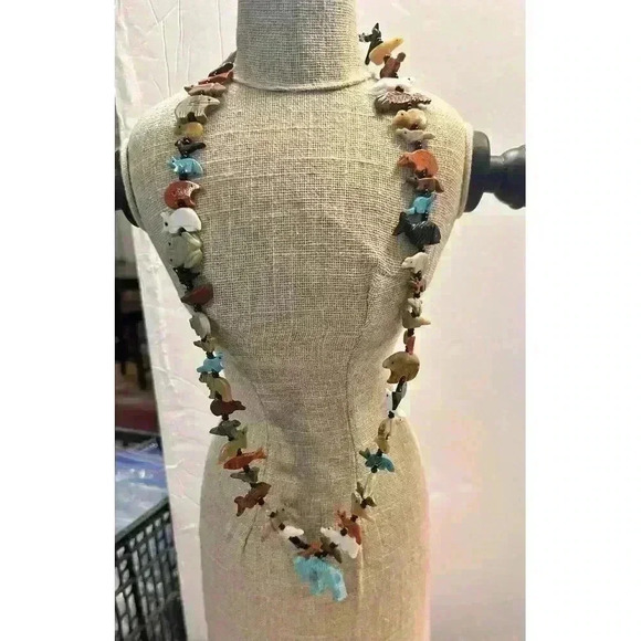 Zuni Fetish necklace - Picture 3 of 9